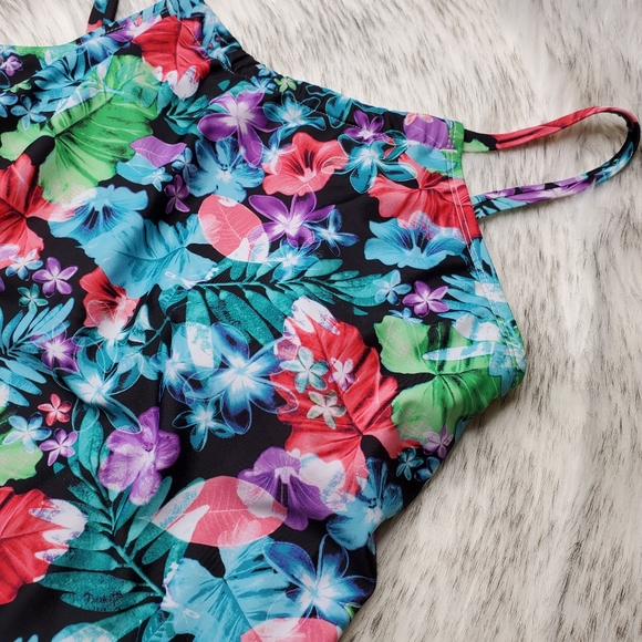 24th & Ocean Tankini Top Tropical Floral - Picture 2 of 8